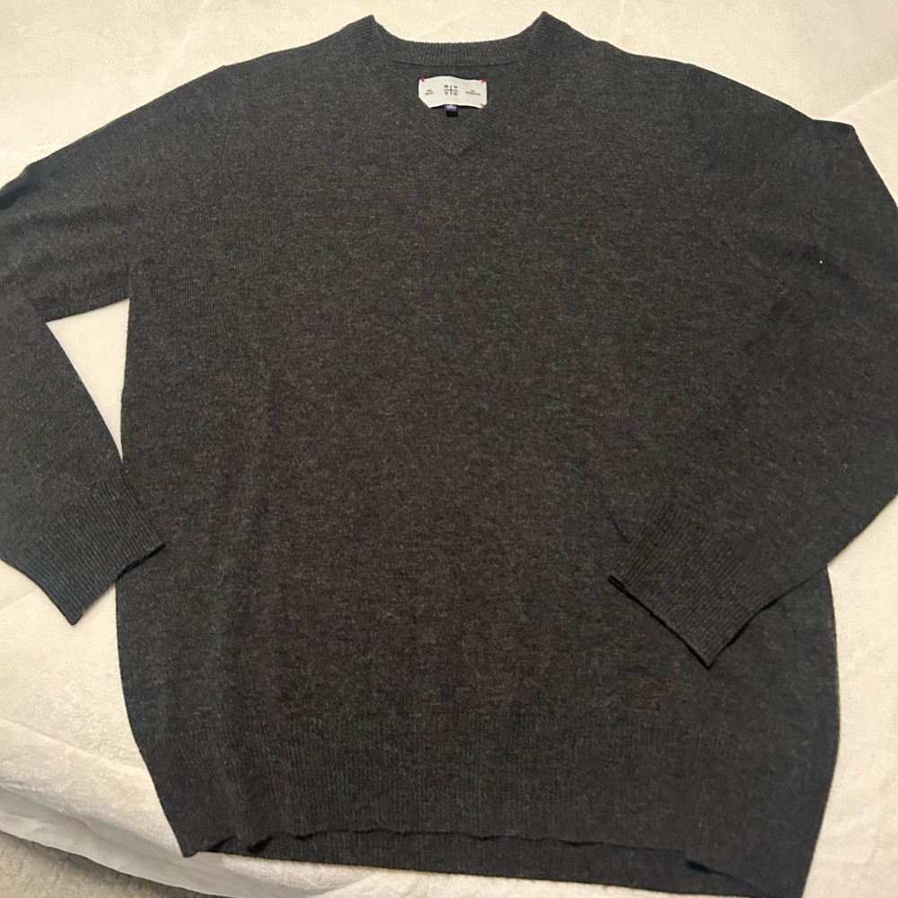 Mens Sweater